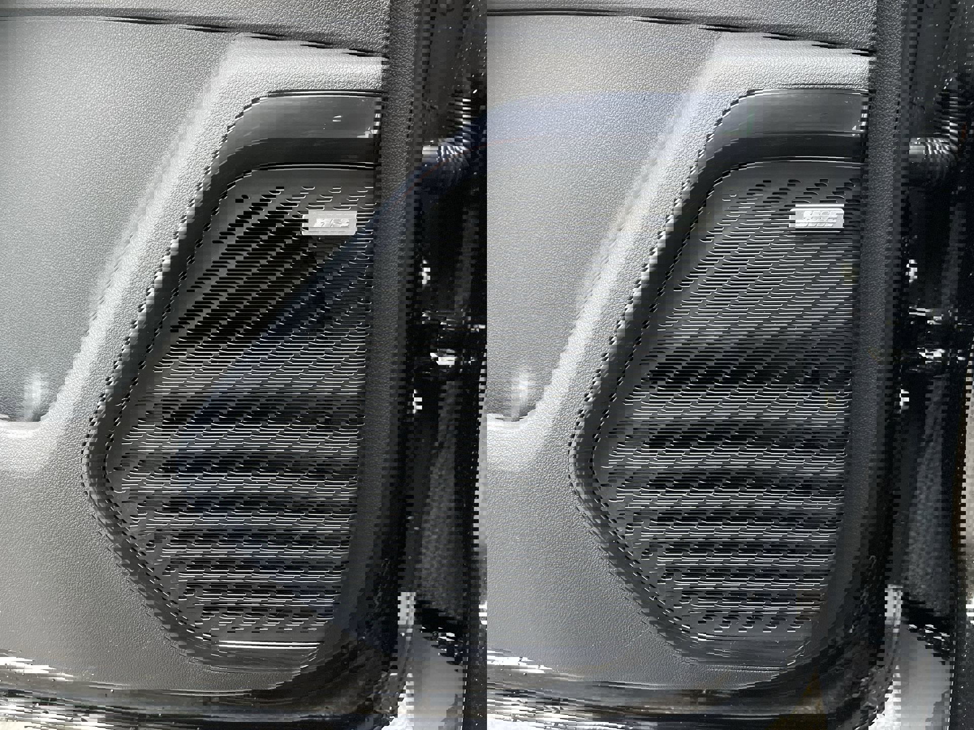 New 2026 GMC Acadia AT4 w/ Super Cruise Package image 58