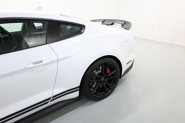 Used 2022 Ford Mustang Shelby GT500 w/ Technology Package image 53