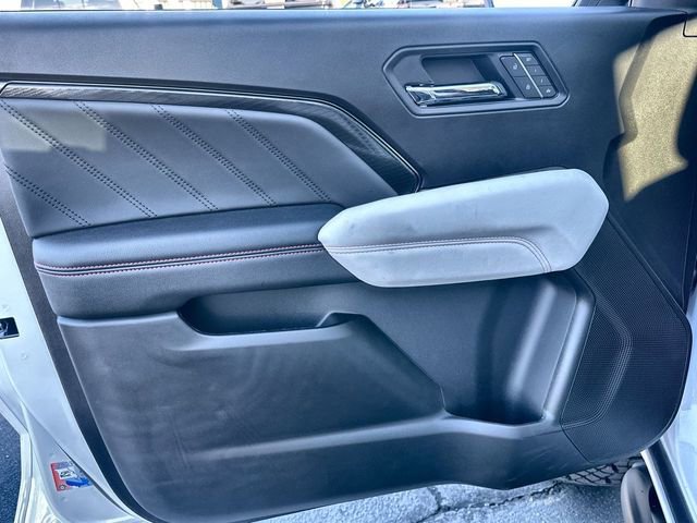 New 2026 GMC Canyon AT4X w/ AT4X AEV Edition AWD/4WD image 23