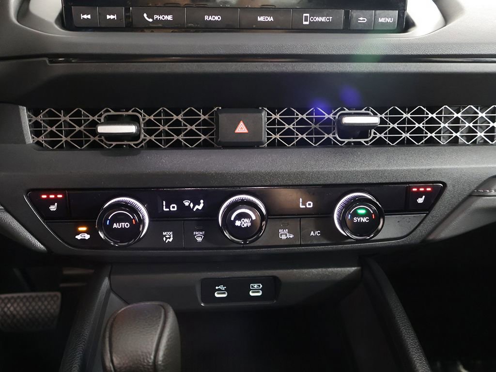 Certified 2025 Honda Accord SE image 46