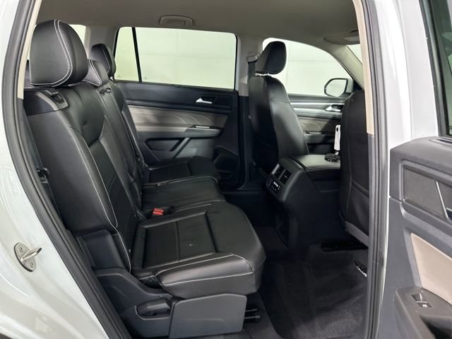 Used 2023 Volkswagen Atlas SE image 26