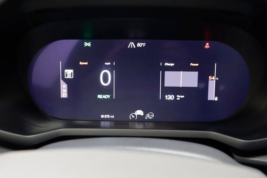 Used 2023 Polestar Polestar 2 Long Range Dual Motor w/ Pilot Pack image 8