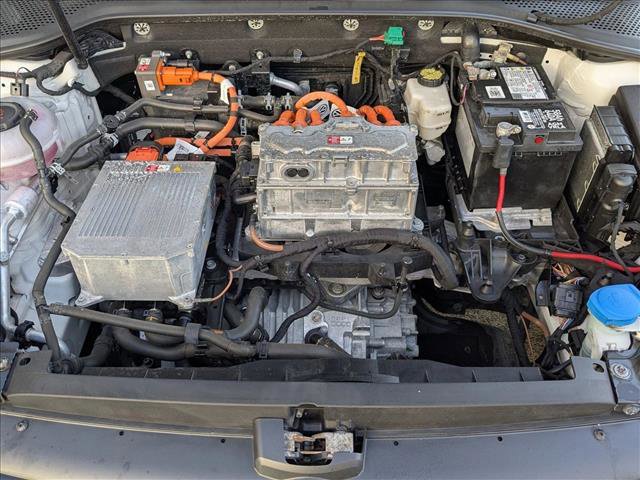 Used 2019 Volkswagen e-Golf SE w/ Driver Assistance Package image 22