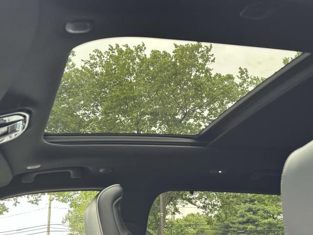 Certified 2021 Jeep Grand Cherokee L Summit w/ Luxury Tech Group V image 12