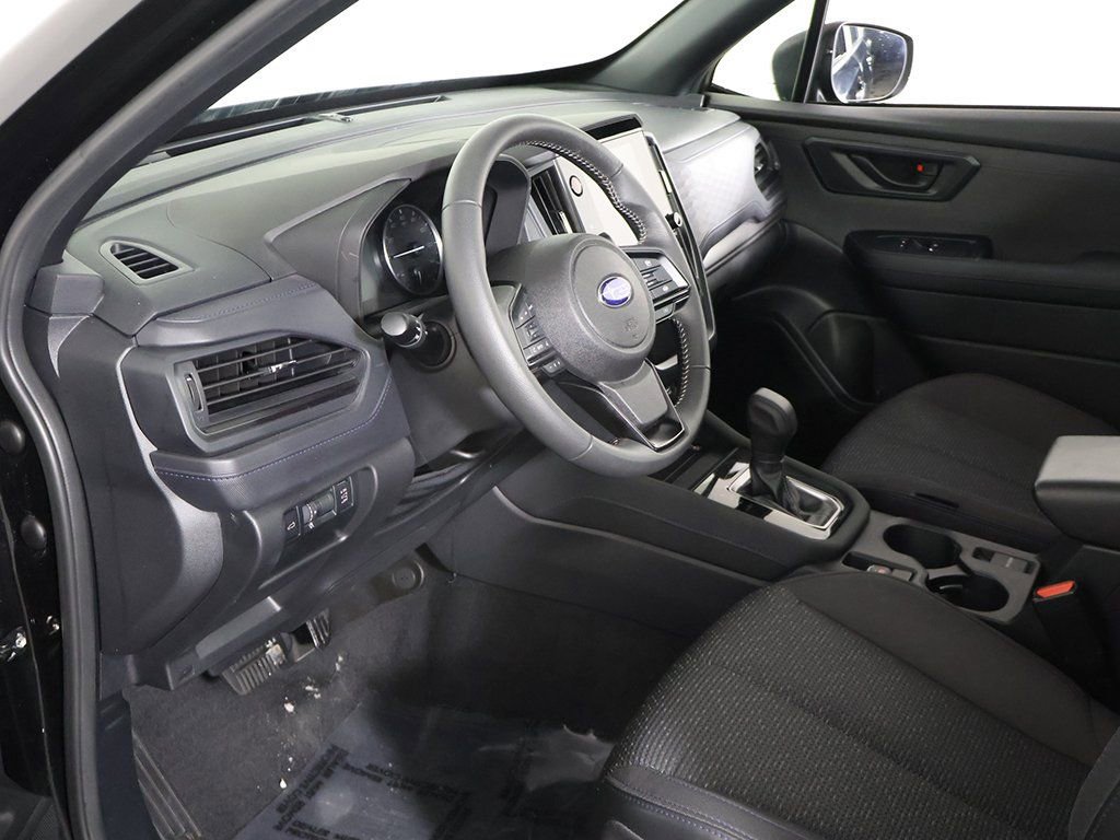 Used 2025 Subaru Forester Premium image 23