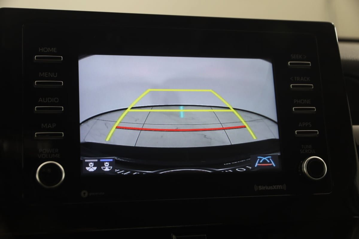 Used 2023 Toyota Camry LE FWD image 8