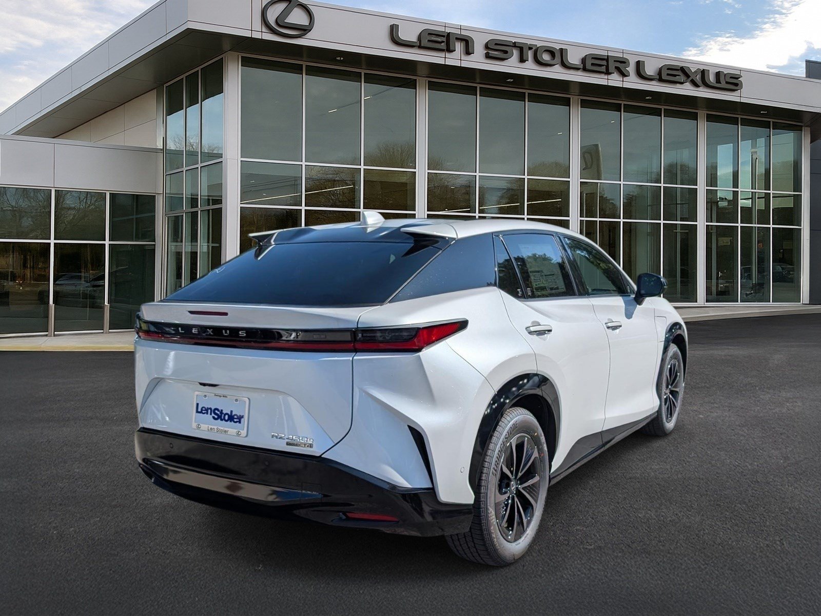 New 2026 Lexus RZ 450e AWD video 2