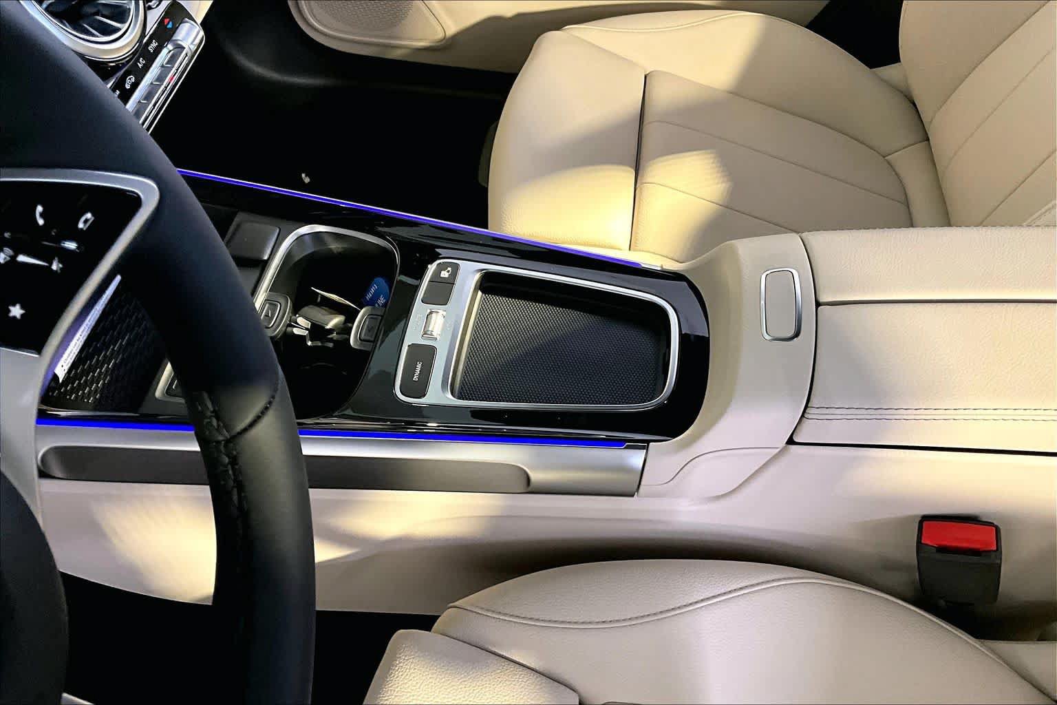 New 2026 Mercedes-Benz GLB 250 4MATIC image 10