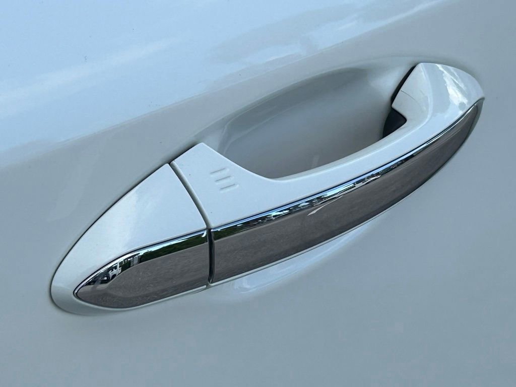 Used 2025 INFINITI QX60 Luxe image 44