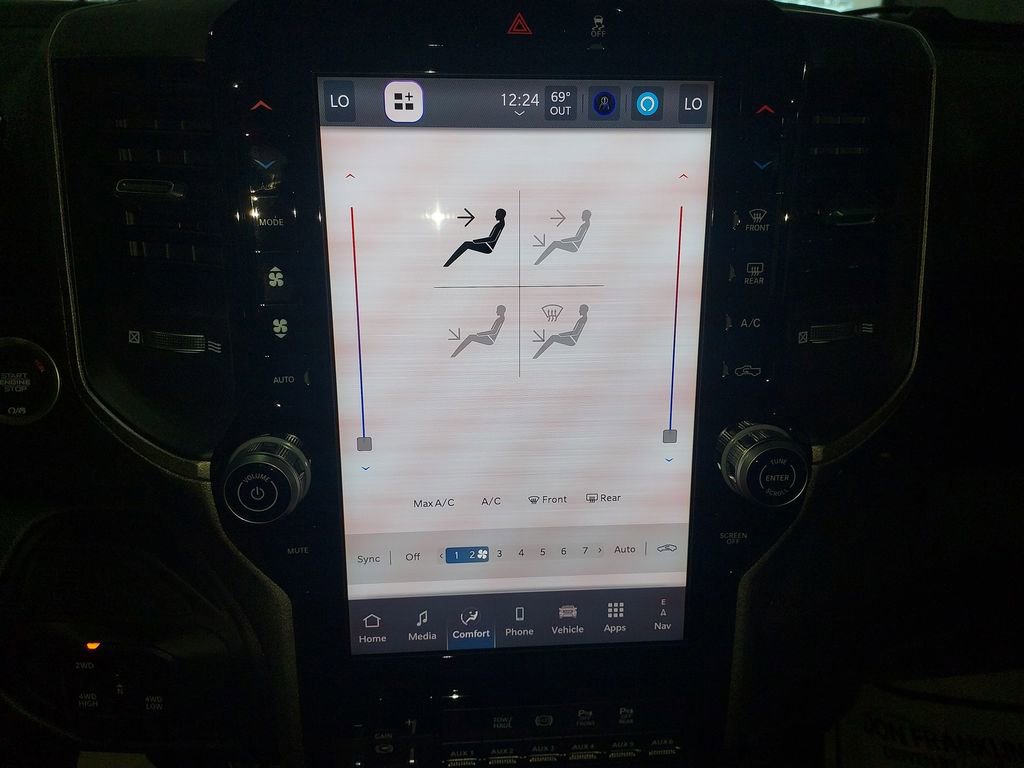 New 2026 RAM 2500 Tradesman AWD/4WD image 25