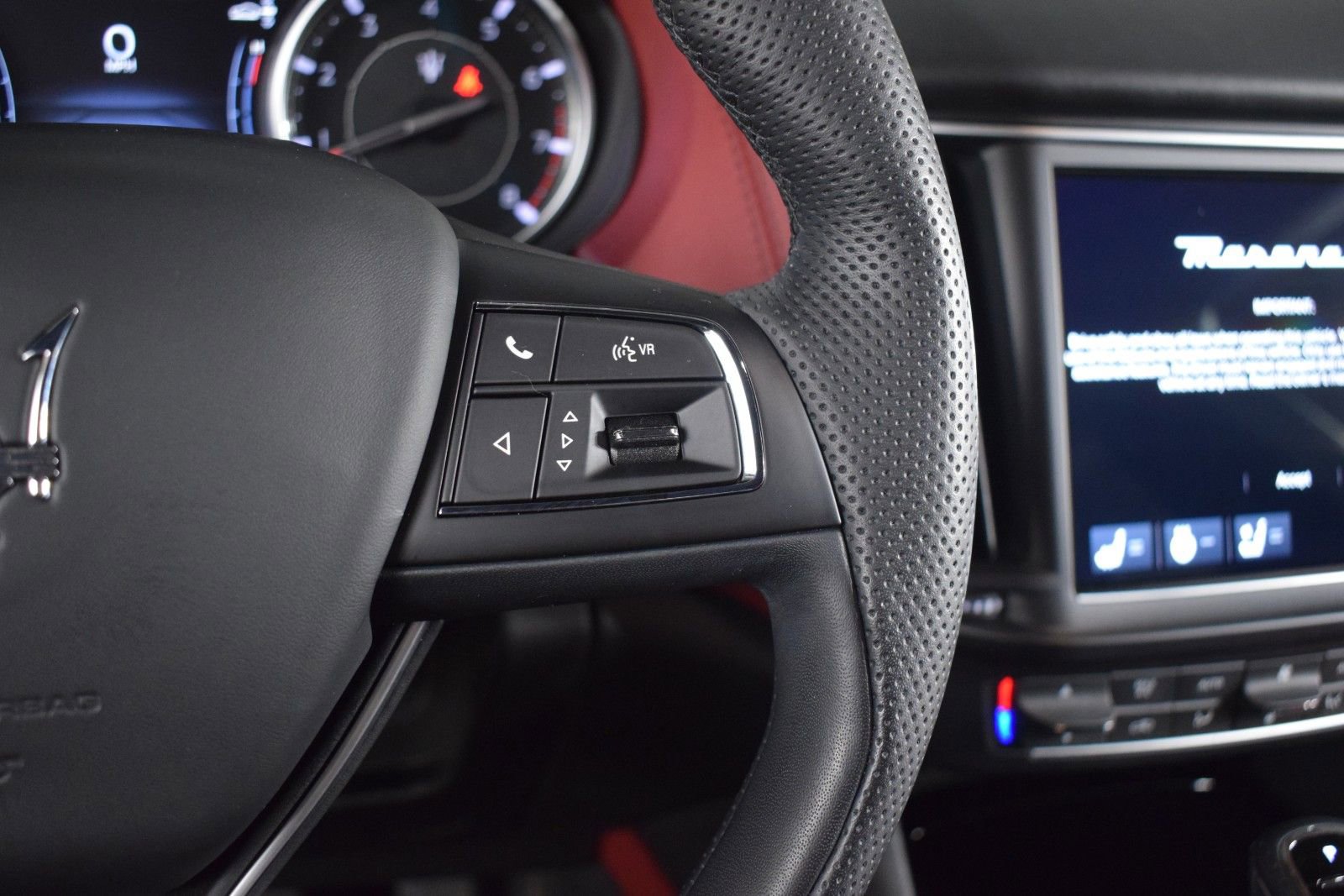 Used 2022 Maserati Levante Modena image 28