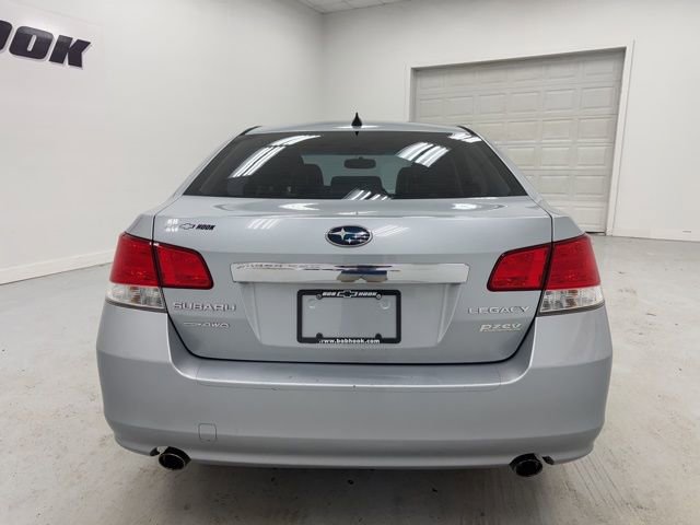 Used 2012 Subaru Legacy 3.6R Limited w/ Utility Pkg 1 AWD/4WD image 6