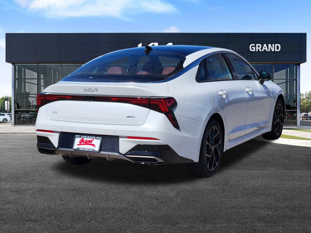 New 2026 Kia K5 GT-Line image 5