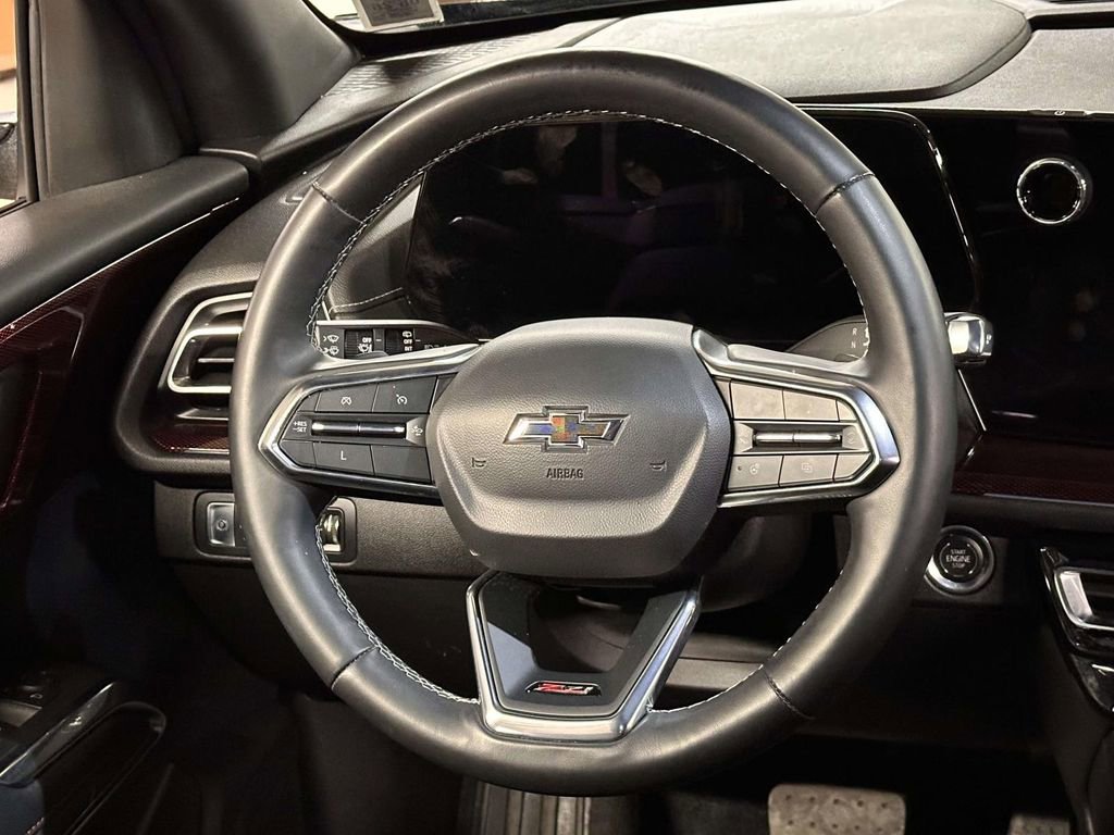 Used 2024 Chevrolet Traverse Z71 image 19