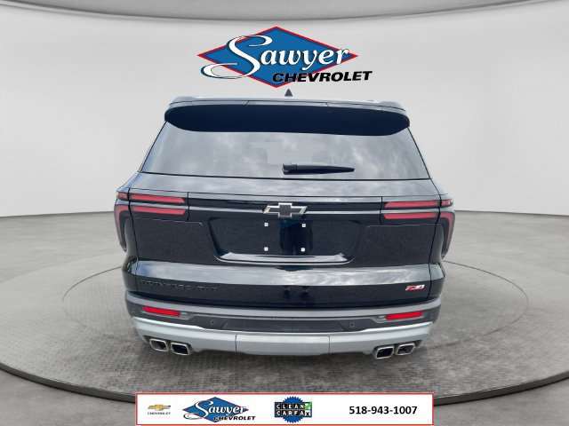 Used 2025 Chevrolet Traverse Z71 w/ LPO, Floor Liner Package AWD/4WD image 4