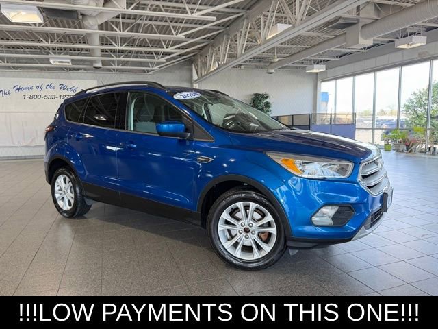 Used 2018 Ford Escape SE FWD image 2