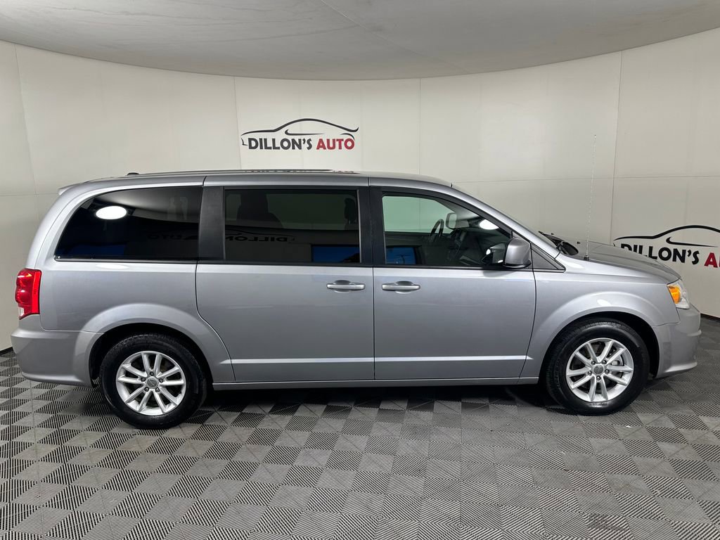 Used 2020 Dodge Grand Caravan SE image 9