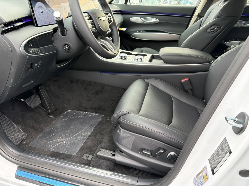 New 2026 Genesis GV70 2.5T Select AWD/4WD image 9