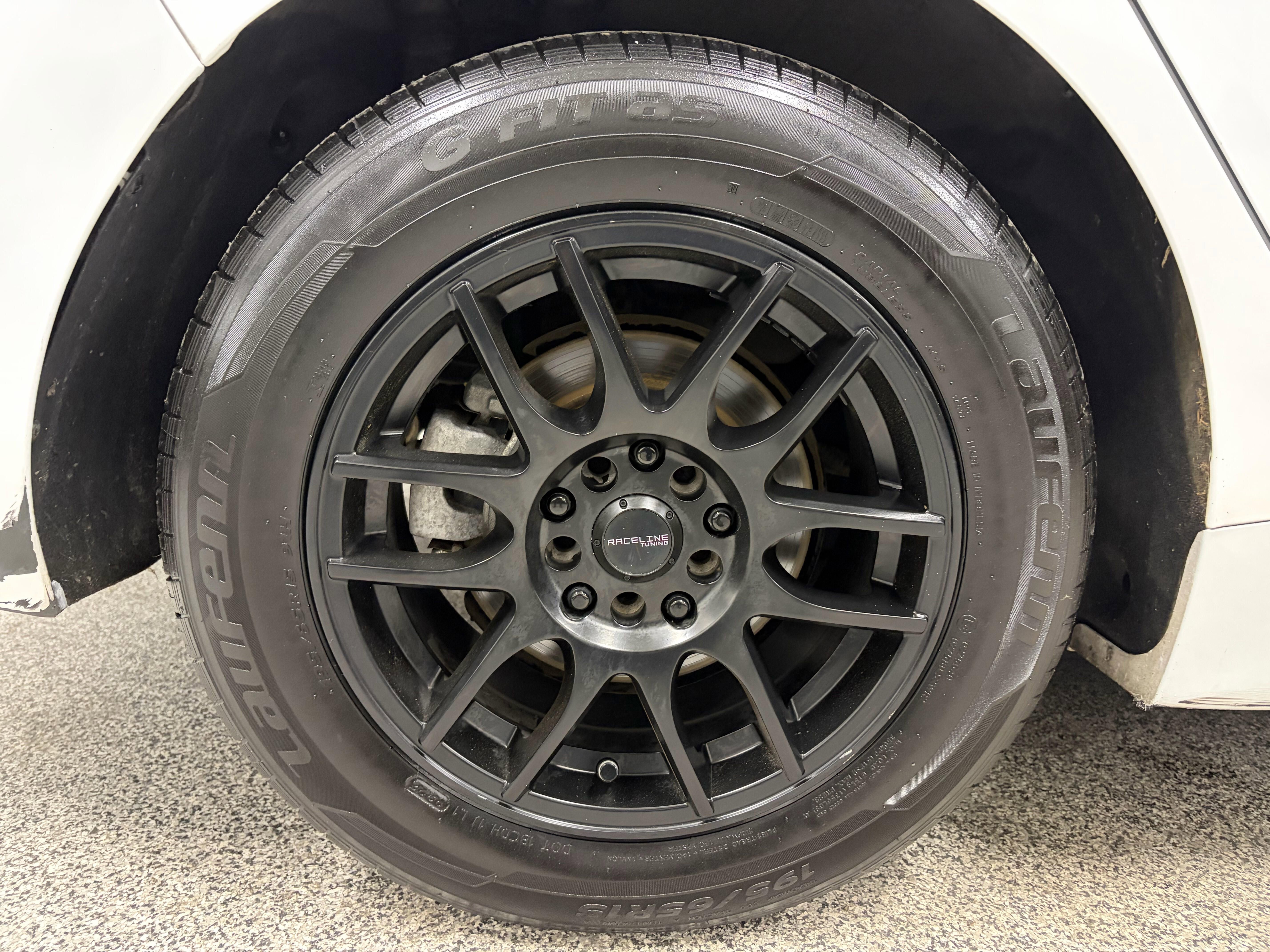 Used 2020 Hyundai Ioniq SE image 9