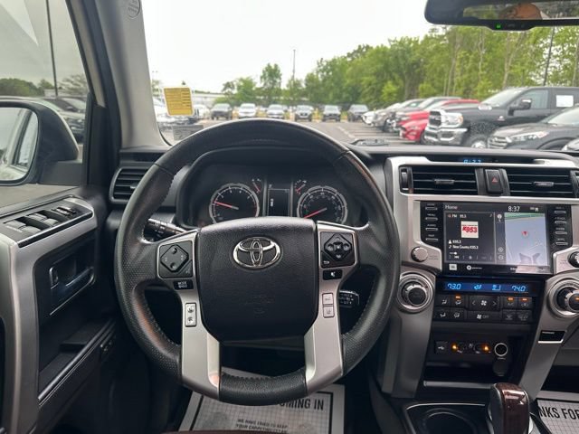 Used 2022 Toyota 4Runner Limited AWD/4WD image 19