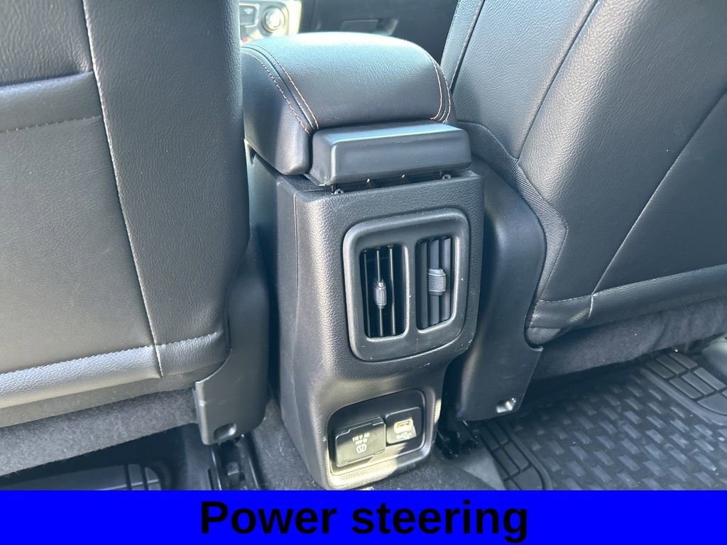 Used 2018 Jeep Compass Limited image 8