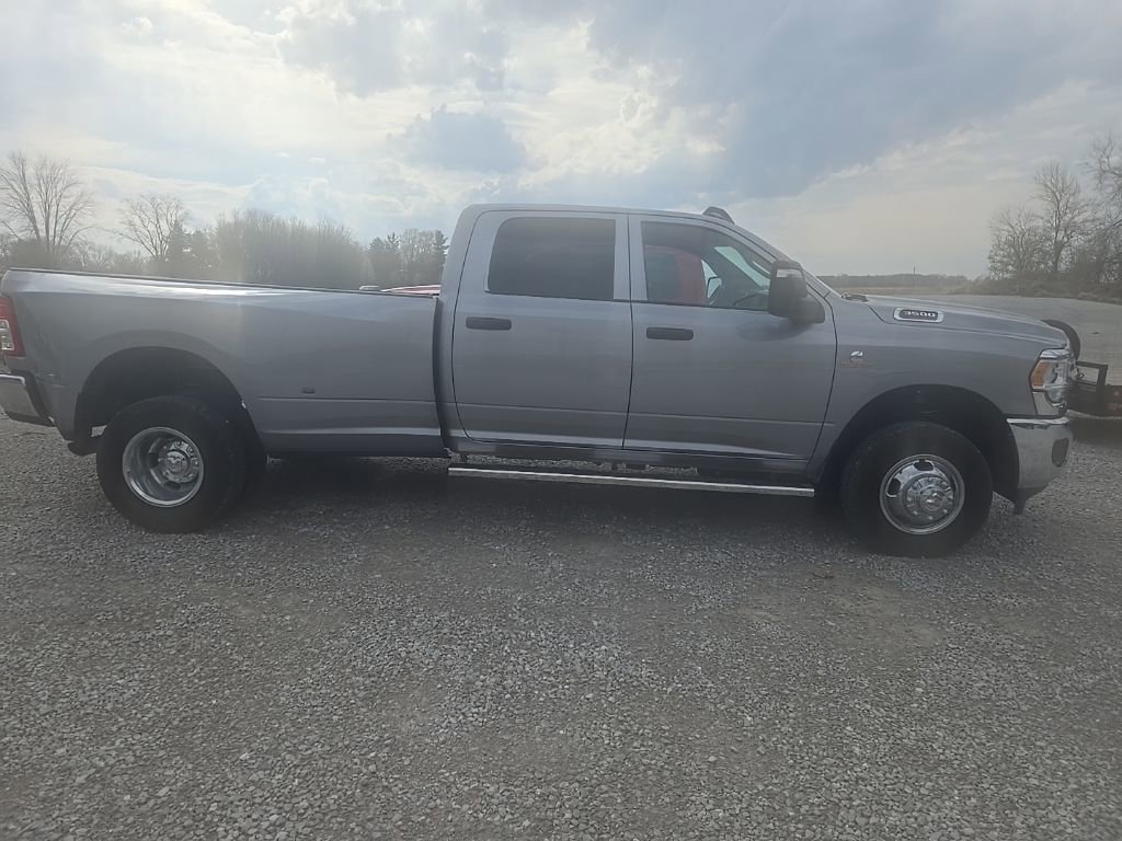 Used 2023 RAM 3500 Tradesman image 2