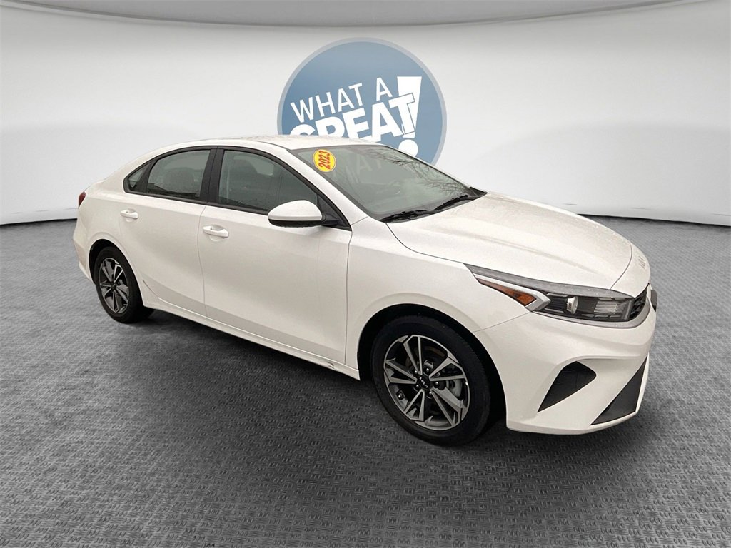 Certified 2023 Kia Forte LXS