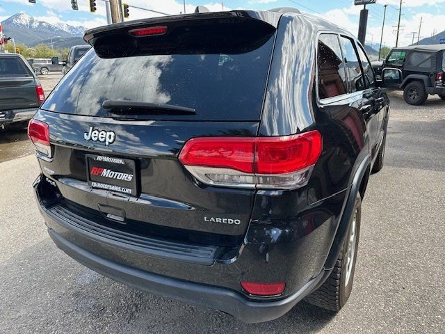 Used 2017 Jeep Grand Cherokee Laredo image 19