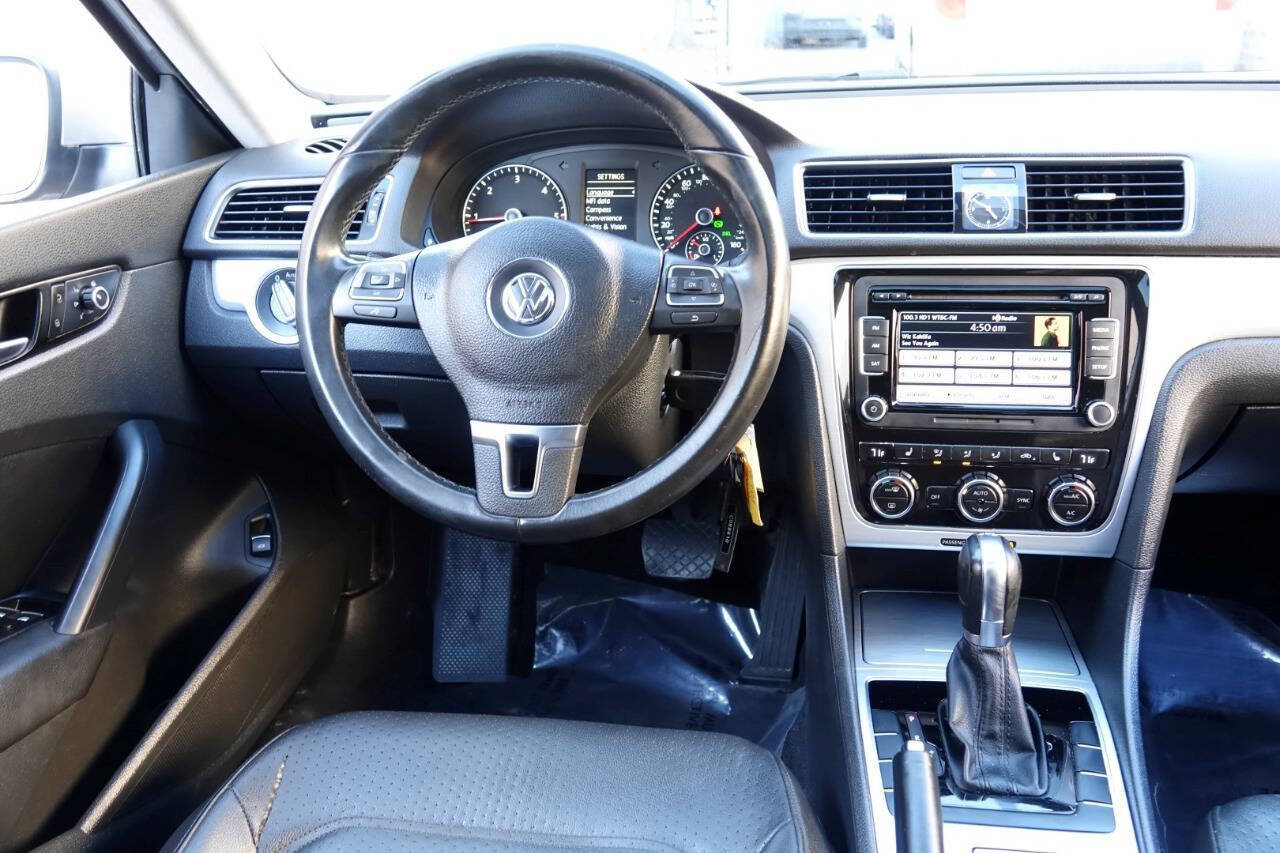 Used 2012 Volkswagen Passat TDI SE FWD image 72