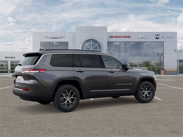 New 2025 Jeep Grand Cherokee L Limited w/ Trailer Tow Package image 4