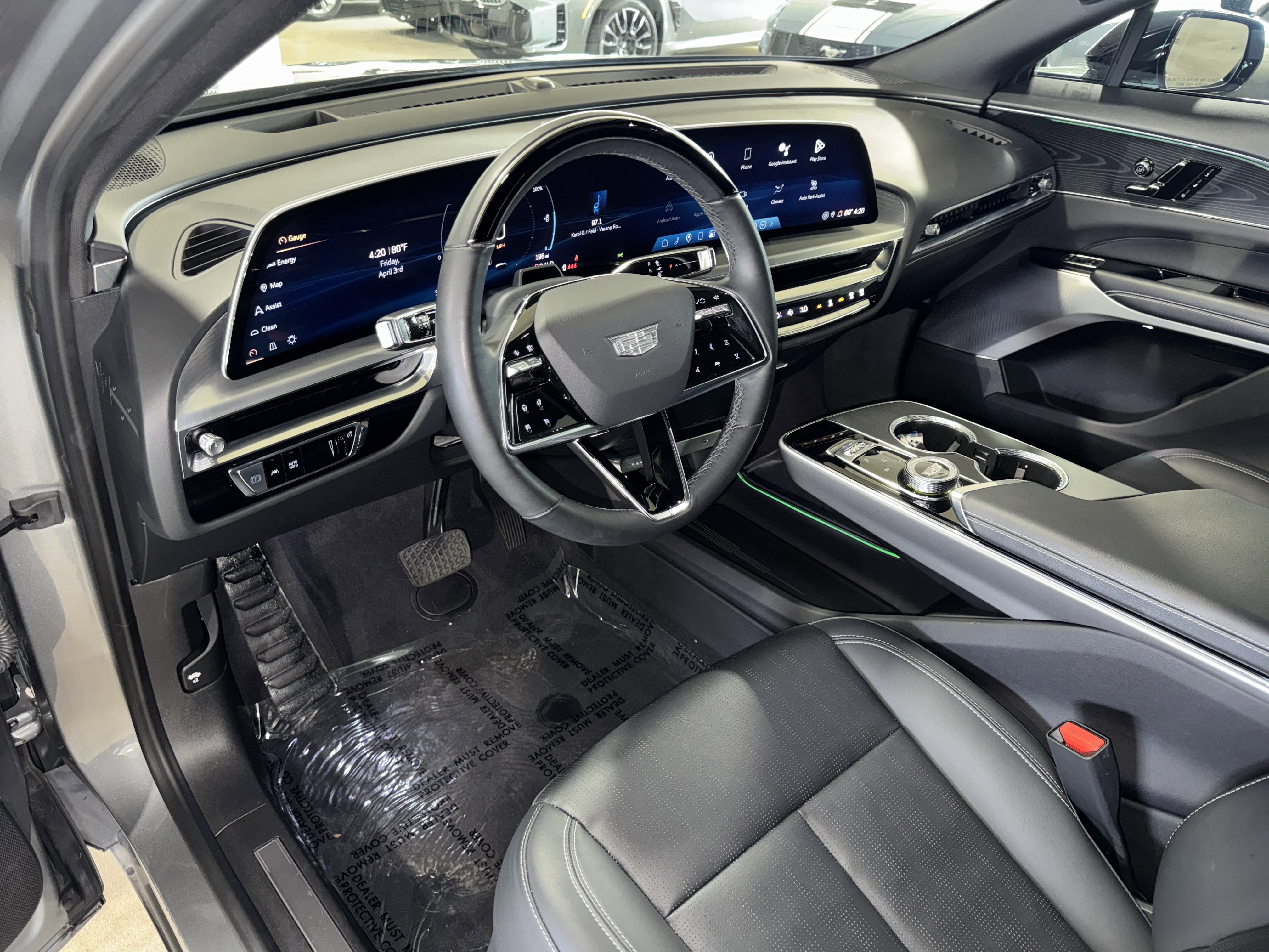 Used 2024 Cadillac Lyriq Sport image 24