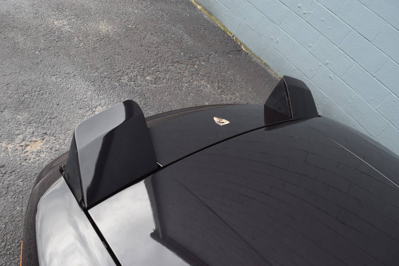 Used 1988 Porsche 944 Turbo Coupe RWD image 8