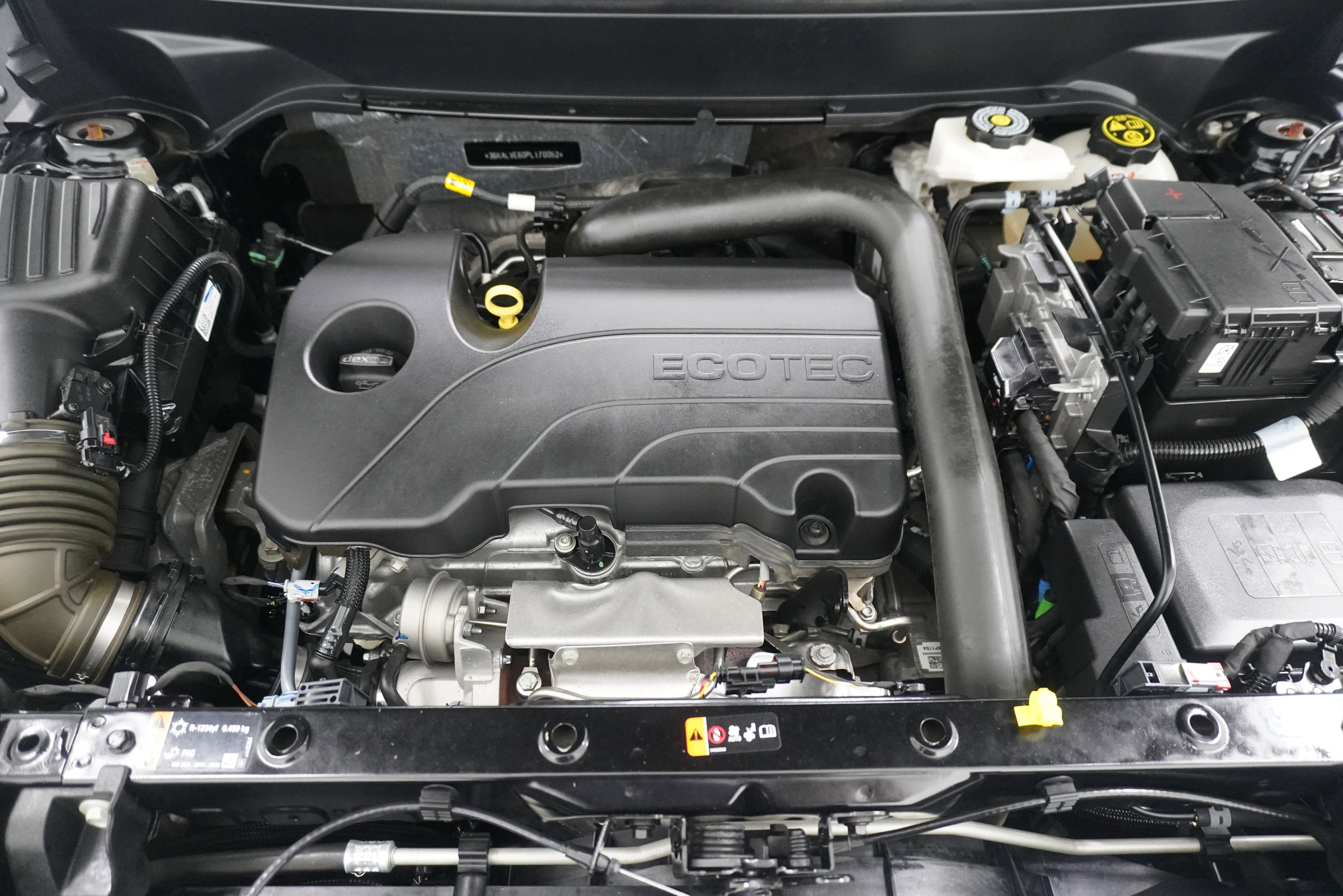 Used 2023 GMC Terrain SLT w/ Infotainment Package II AWD/4WD image 34