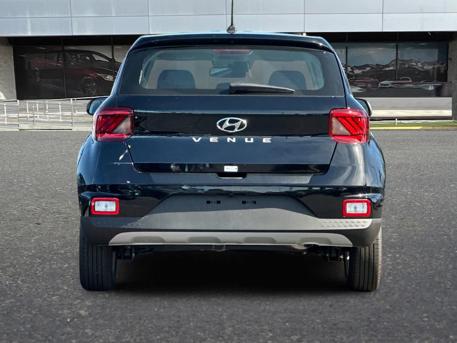 New 2026 Hyundai Venue SE FWD image 7