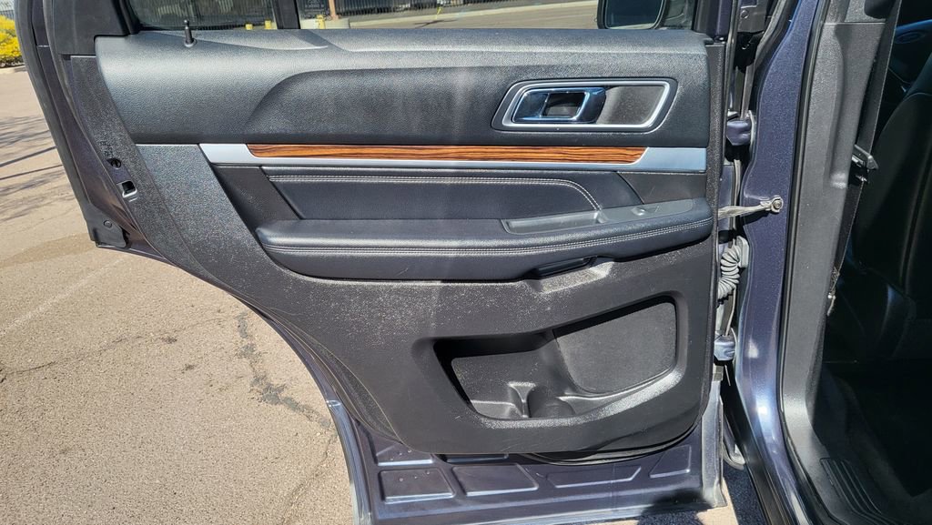 Used 2017 Ford Explorer Limited w/ Equipment Group 301A image 24