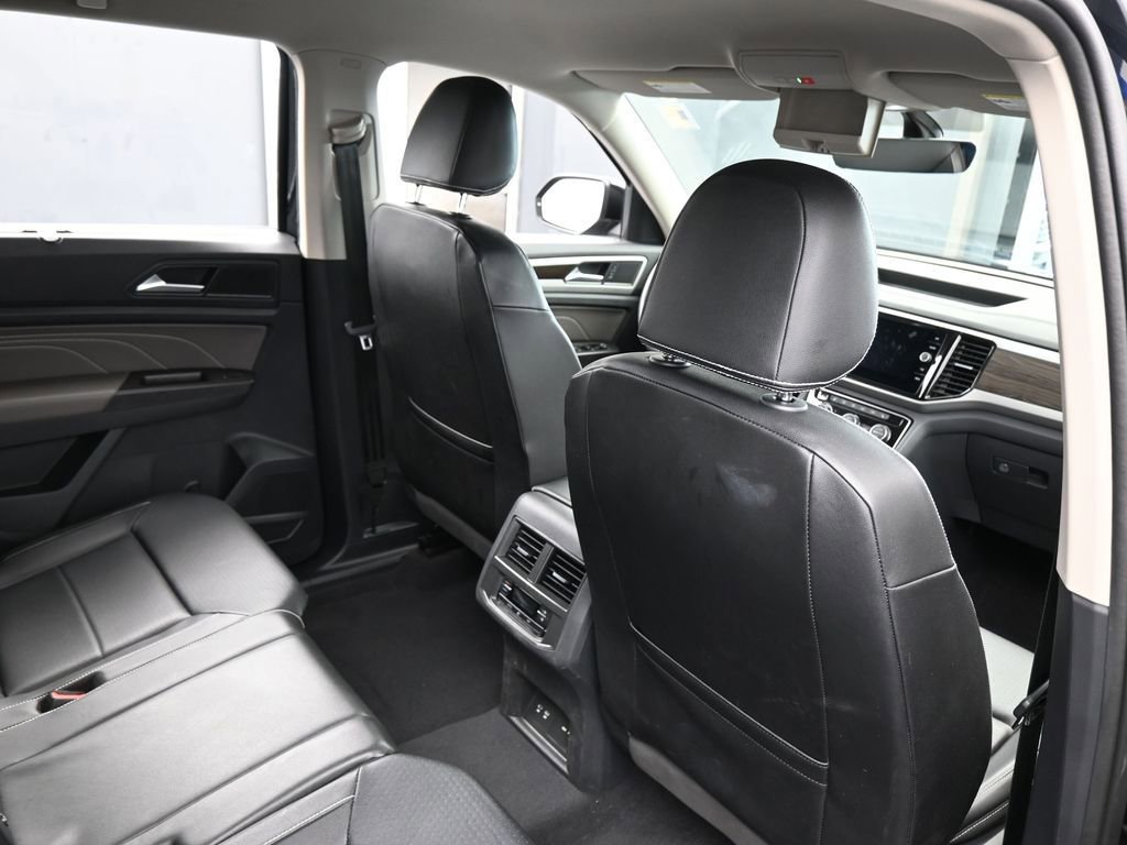 Used 2022 Volkswagen Atlas SE w/ Black Wheel Package image 44
