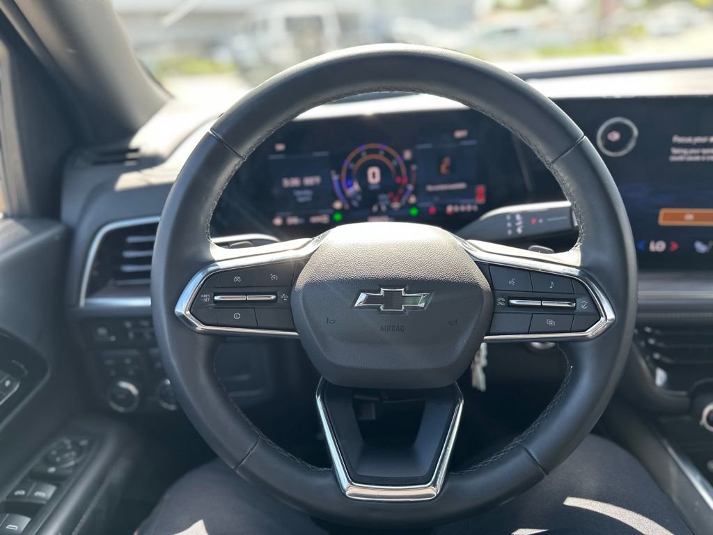 Used 2025 Chevrolet Tahoe Z71 image 6