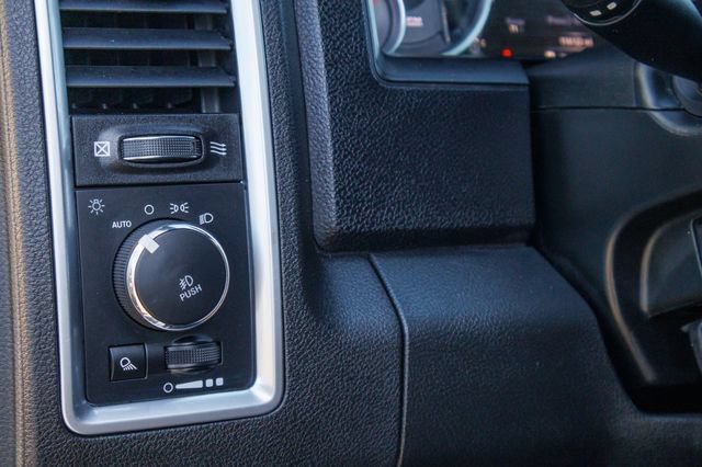 Used 2018 RAM 1500 Limited AWD/4WD image 25