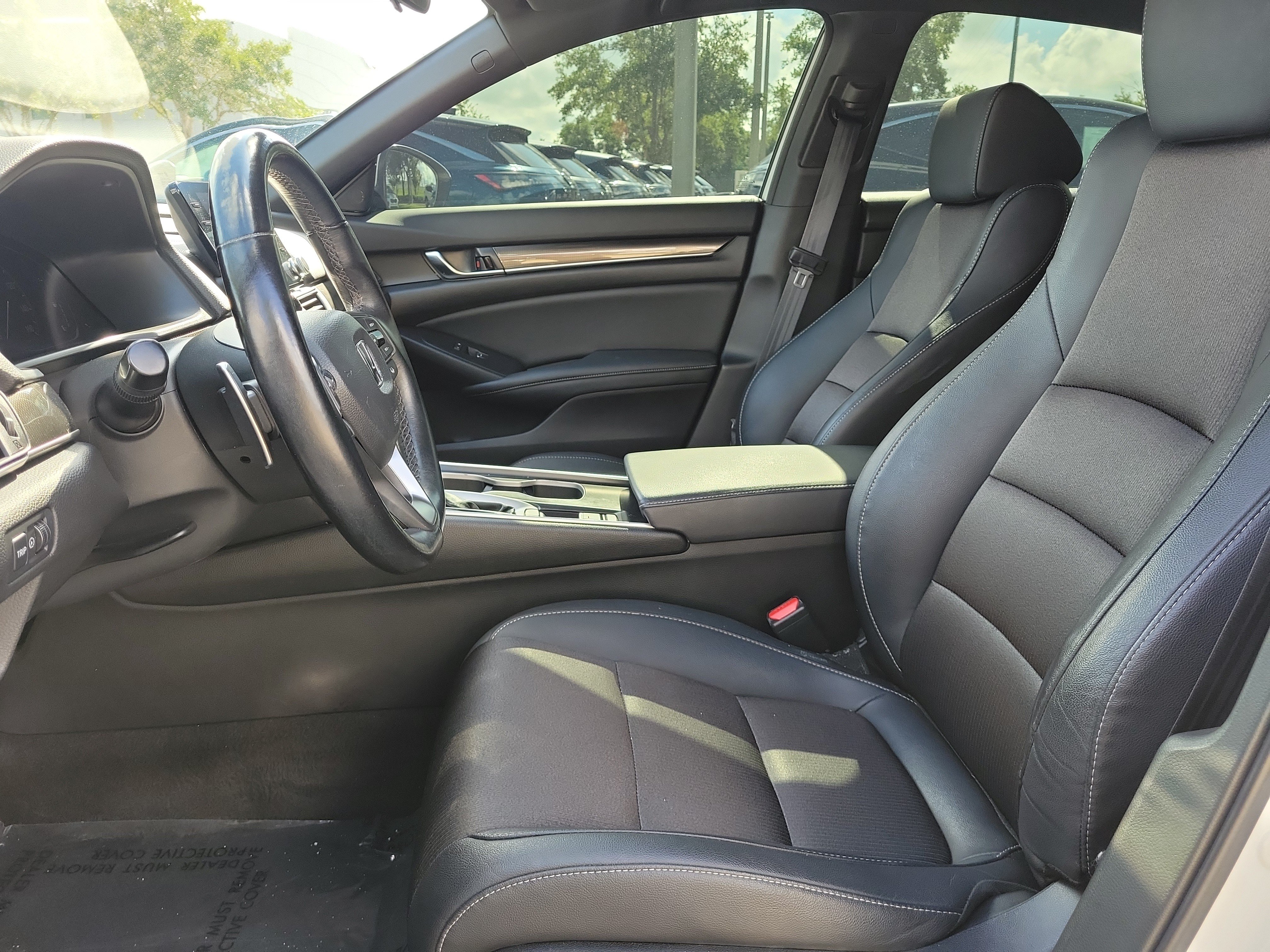 Used 2020 Honda Accord Sport image 13