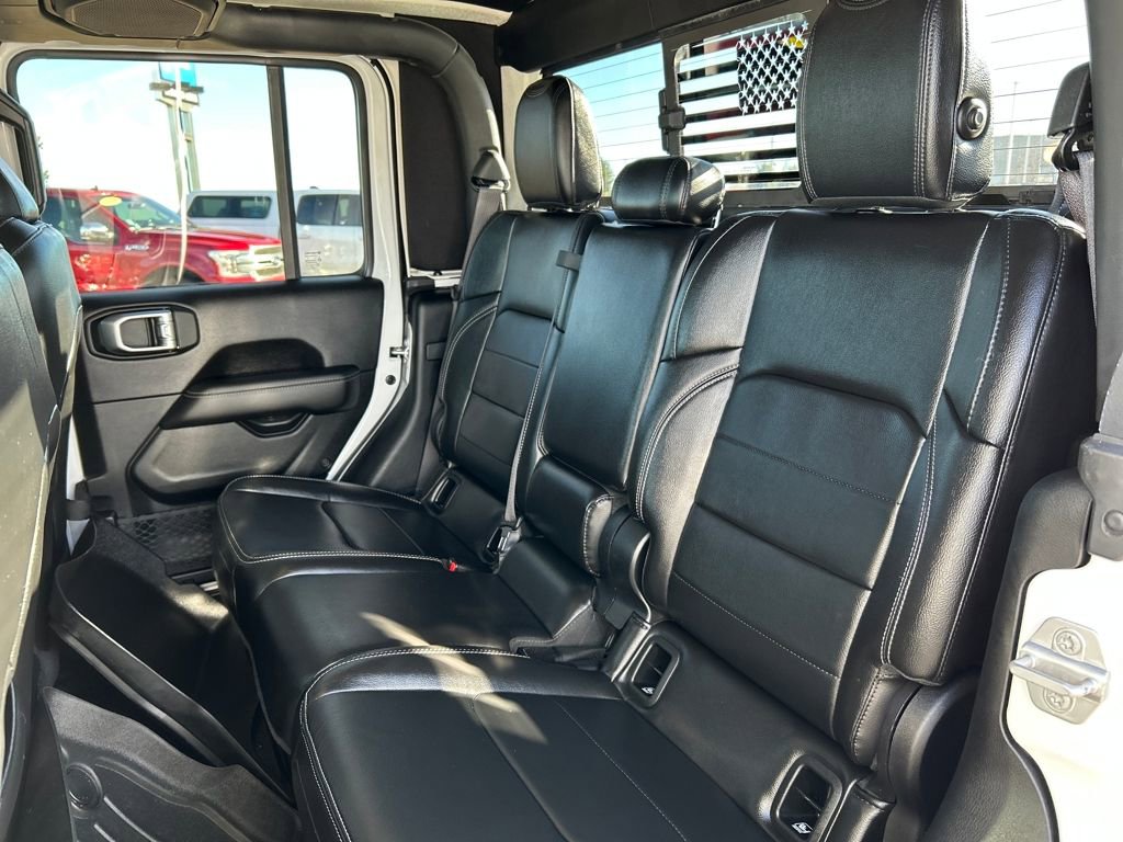 Used 2020 Jeep Gladiator Overland image 19
