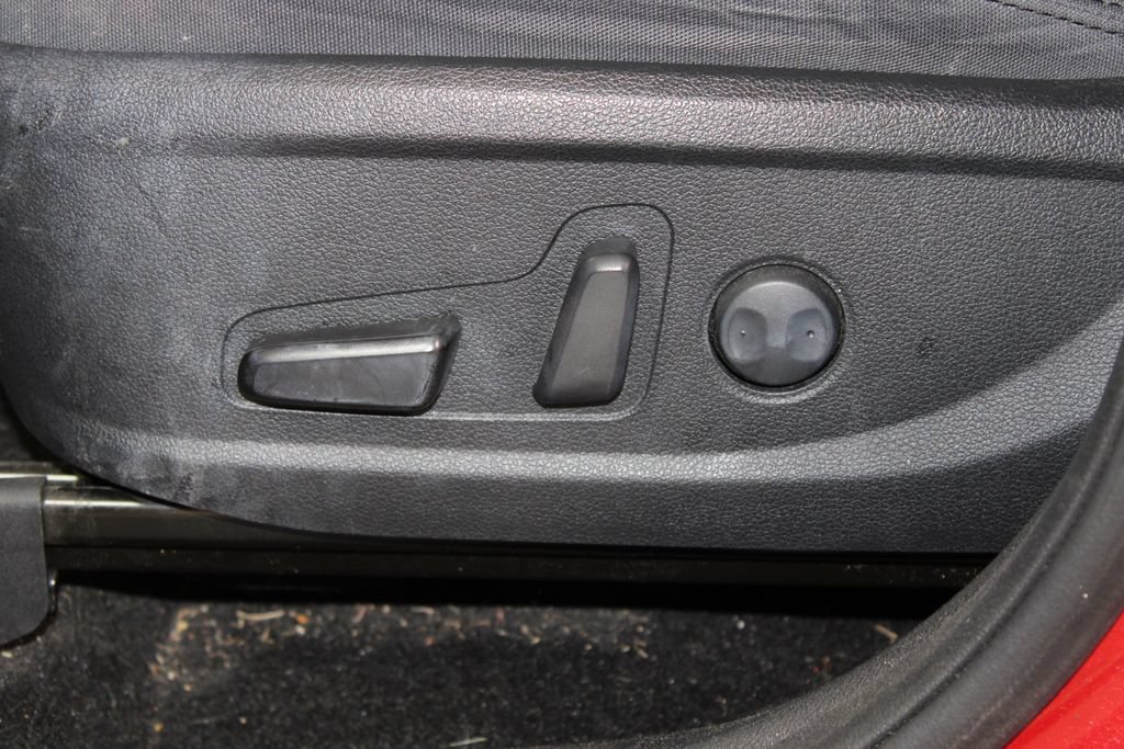 Used 2020 Hyundai Santa Fe SEL FWD image 15