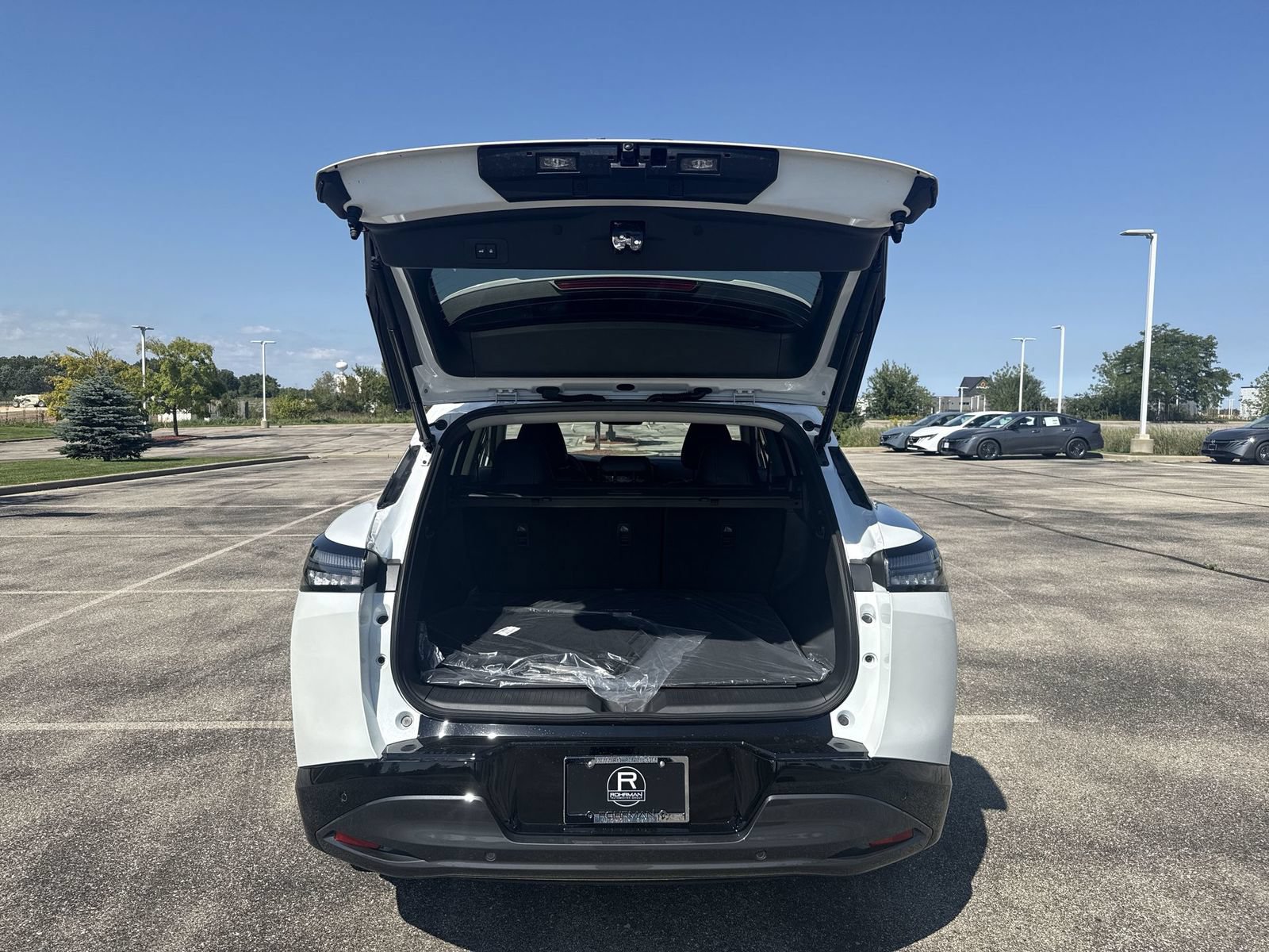 New 2027 Nissan Murano Platinum w/ Cargo Package AWD/4WD image 13