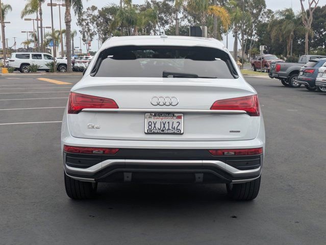 Used 2021 Audi Q5 Prestige w/ Prestige Package AWD/4WD image 6