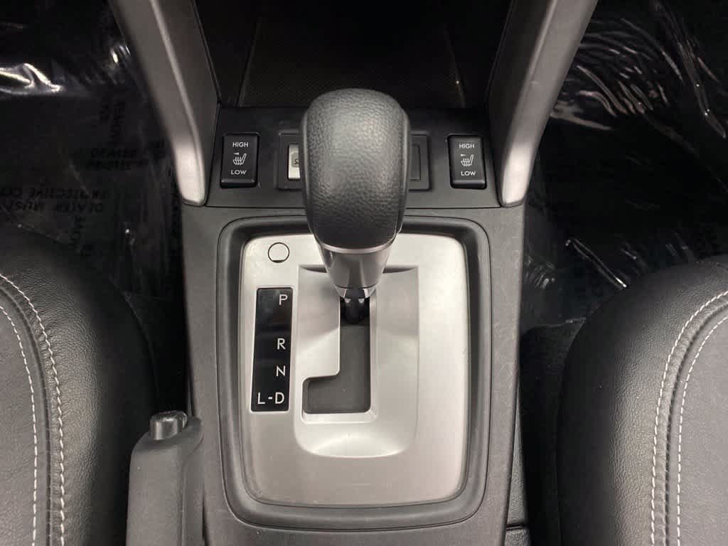 Used 2014 Subaru Forester 2.5i Touring AWD/4WD image 25