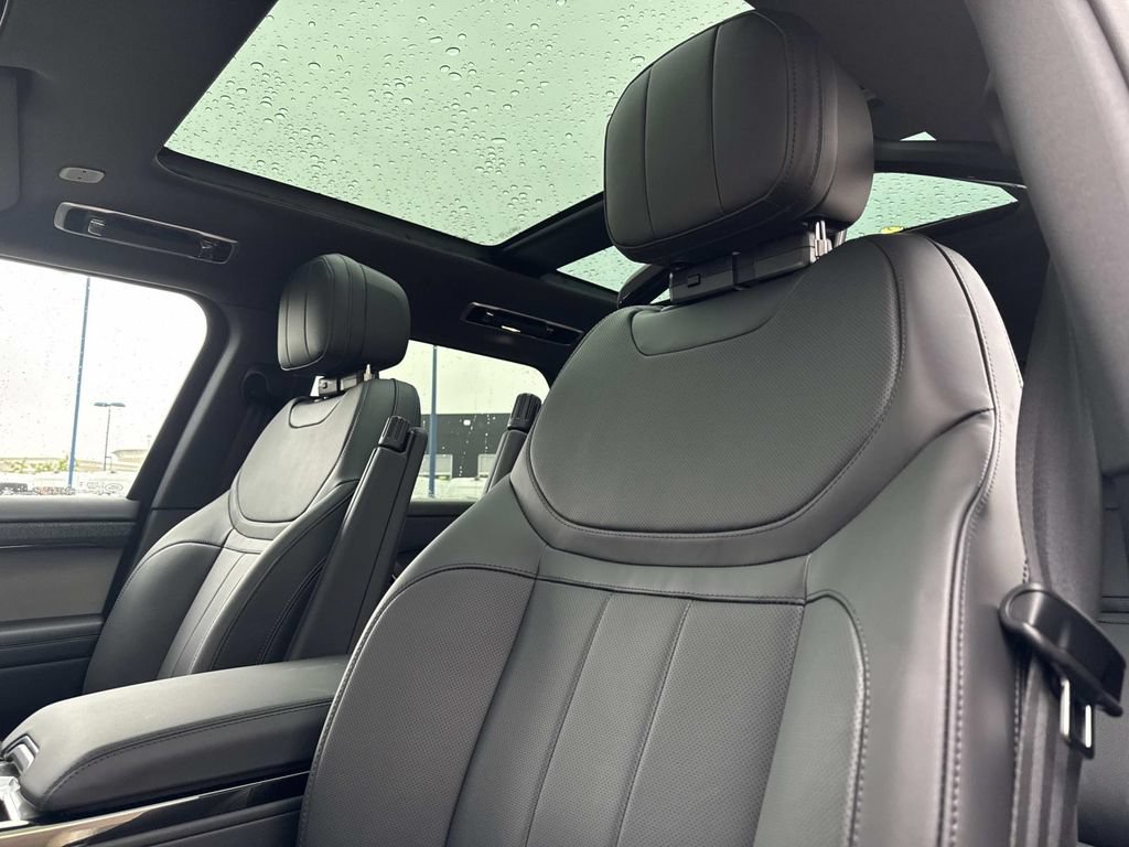 New 2026 Land Rover Range Rover Sport Dynamic SE AWD/4WD image 21