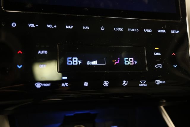 Used 2022 Hyundai Tucson Limited AWD/4WD image 29