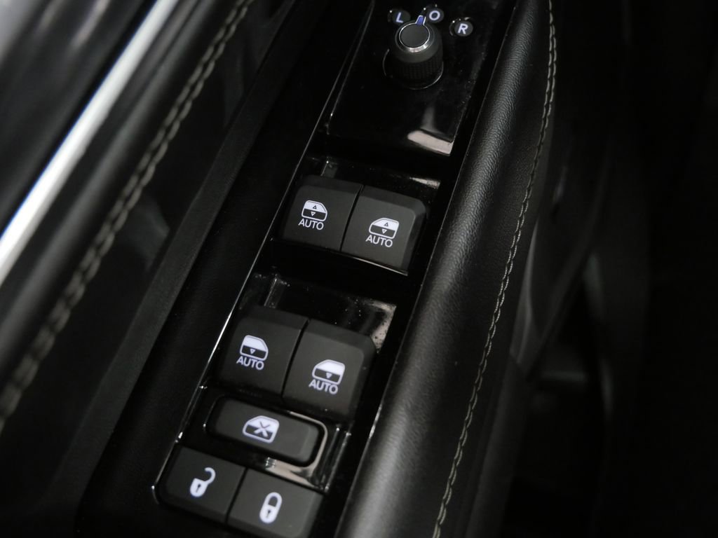 Used 2023 Jeep Wagoneer Series II image 13