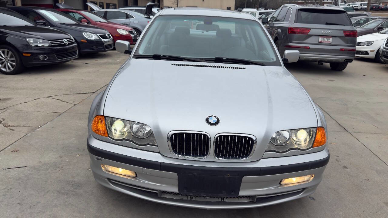 Used 2001 BMW 330i Sedan image 7
