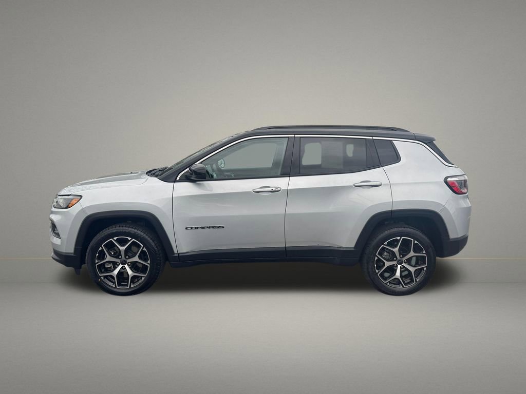 Used 2025 Jeep Compass Limited AWD/4WD image 2