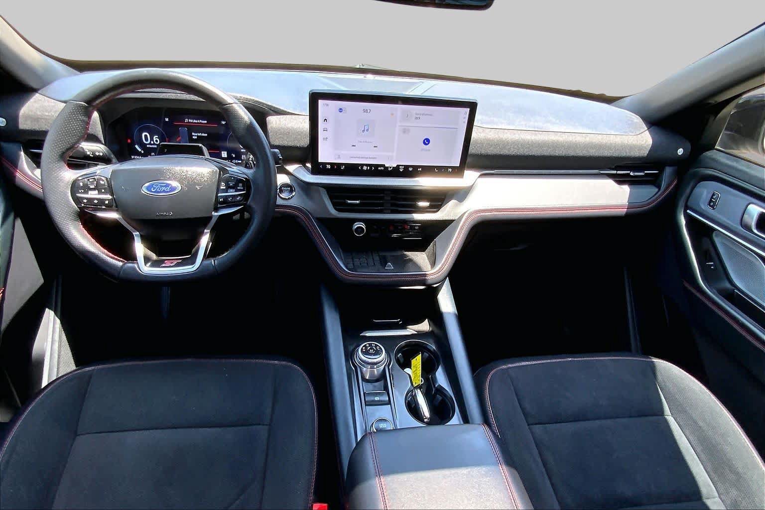 Used 2025 Ford Explorer ST AWD/4WD image 15